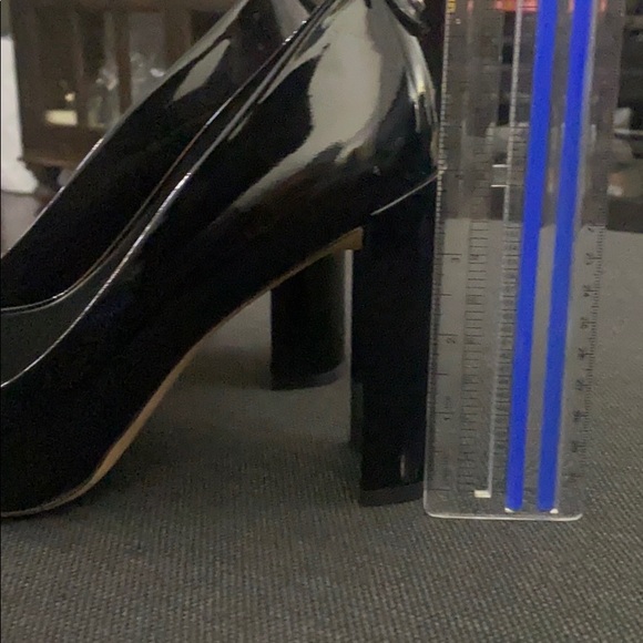 Stuart Weitzman Block Heel - Picture 5 of 5